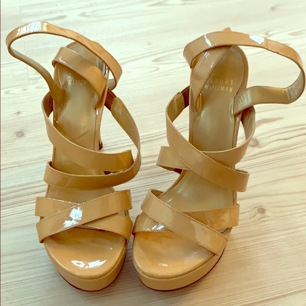 Stuart Weitzman patent nude platform sandals